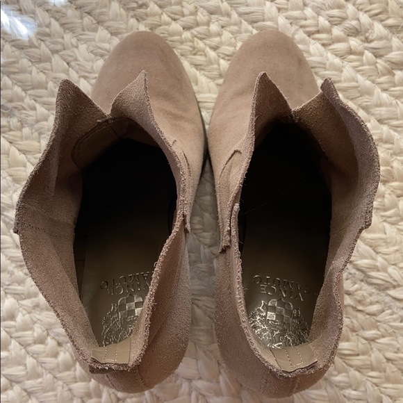 Vince Camuto Feina Bootie - Picture 7 of 8